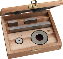 Article picture Parallelendmaßsatz Tol.-Kl.1 3tlg.STA 1x